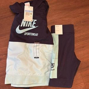 New girls Nike set (hoodie + tights)